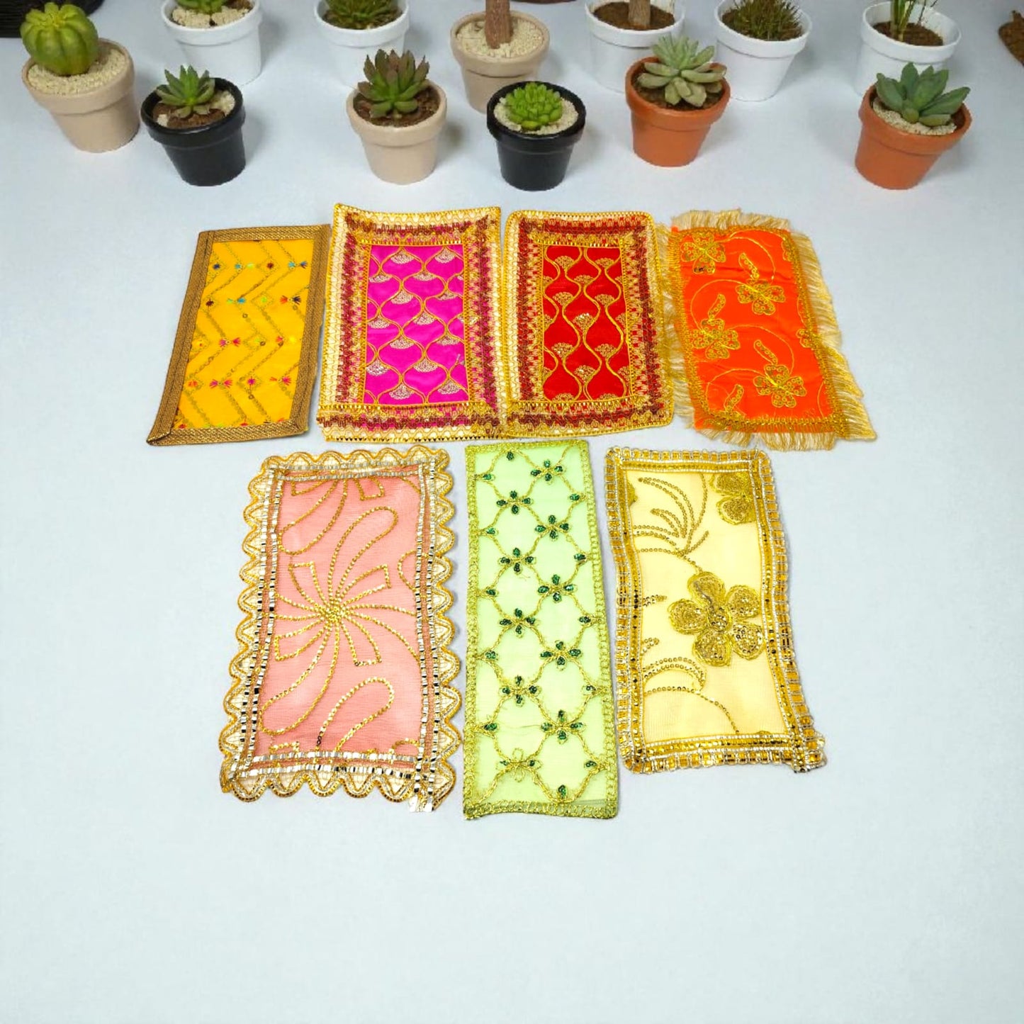 Hariaura Small Assorted Chunni - Set of 7
